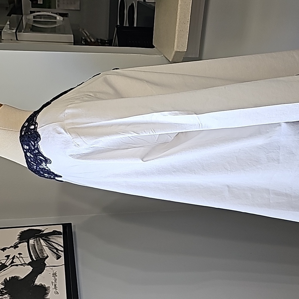 Preston & York white tunic blouse with navy blue lace trim Size 12. - Picture 4 of 10